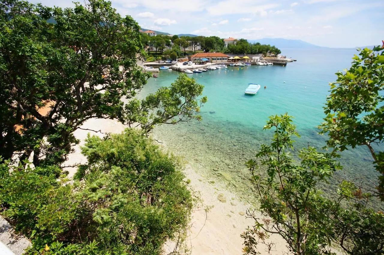 Studio Apartment In Novi Vinodolski With Terrace, Air Conditioning, Wifi 4208-2 Croatia